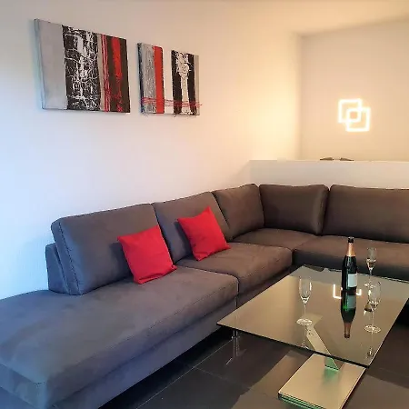 Ihr Ticket ins Grüne - Neue, topmoderne 5-Sterne-Ferienwohnung Bad Kreuznach Exterior foto