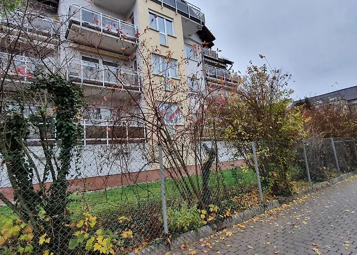 Ihr Ticket ins Grüne - Neue, topmoderne 5-Sterne-Ferienwohnung